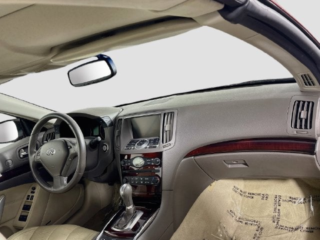 2014 INFINITI Q60 Base