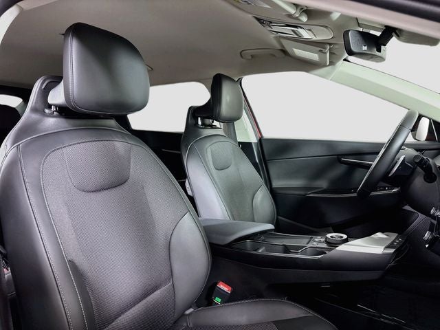 2024 Kia EV6 Light