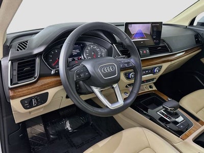 2023 Audi Q5 40 Premium quattro