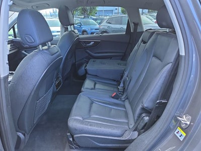 2022 Audi Q7 45 Premium Plus quattro
