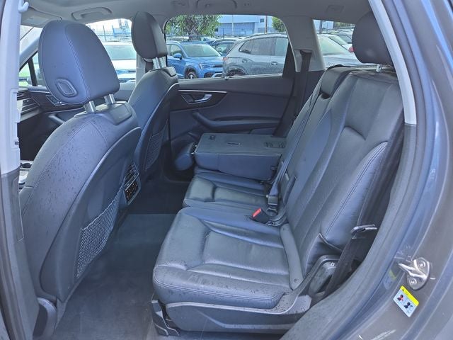 2022 Audi Q7 45 Premium Plus quattro