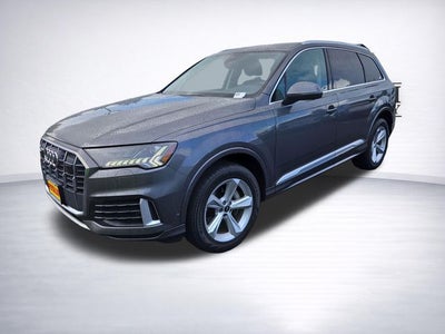 2022 Audi Q7 45 Premium Plus quattro