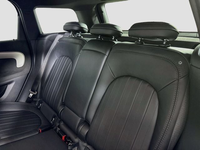 2023 MINI John Cooper Works Countryman Base