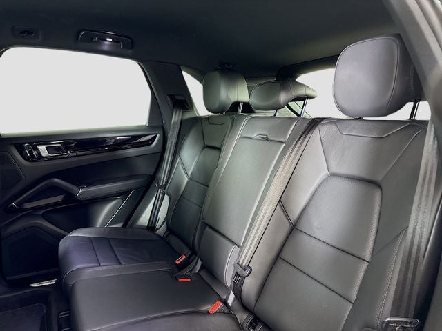 2020 Porsche Cayenne Base