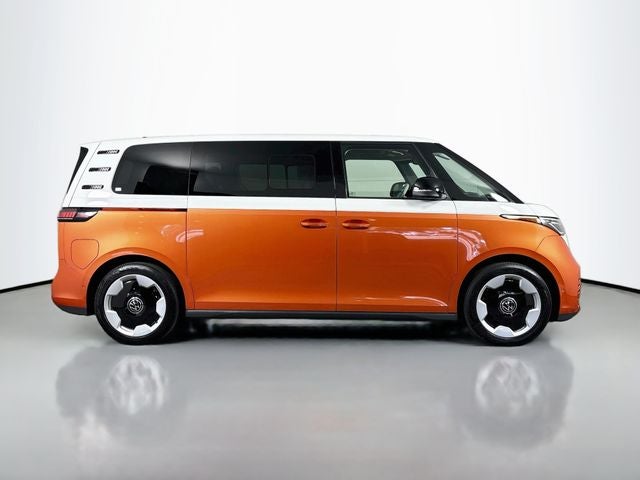 2025 Volkswagen ID. Buzz Pro S Plus