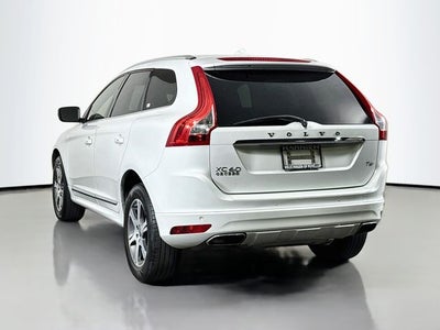 2015 Volvo XC60 T6 Platinum
