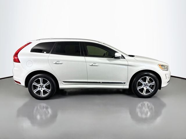 2015 Volvo XC60 T6 Platinum