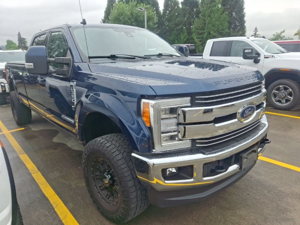 2019 Ford F-350 LARIAT