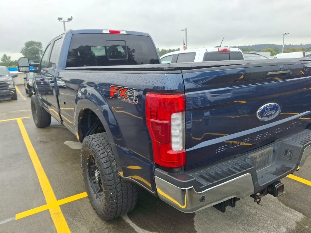 2019 Ford F-350 LARIAT