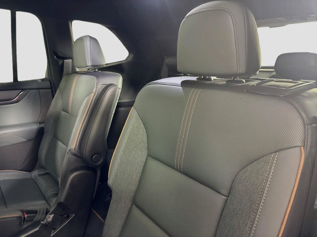 2027 GMC Acadia AT4