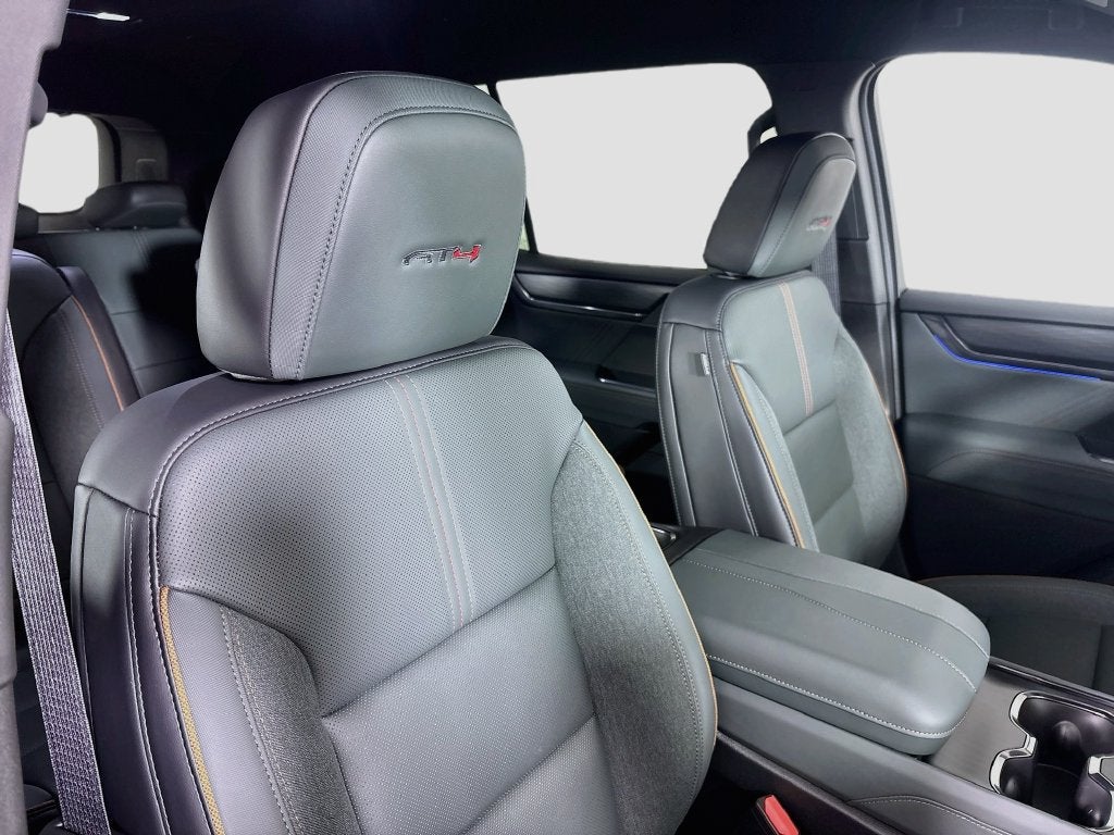 2027 GMC Acadia AT4