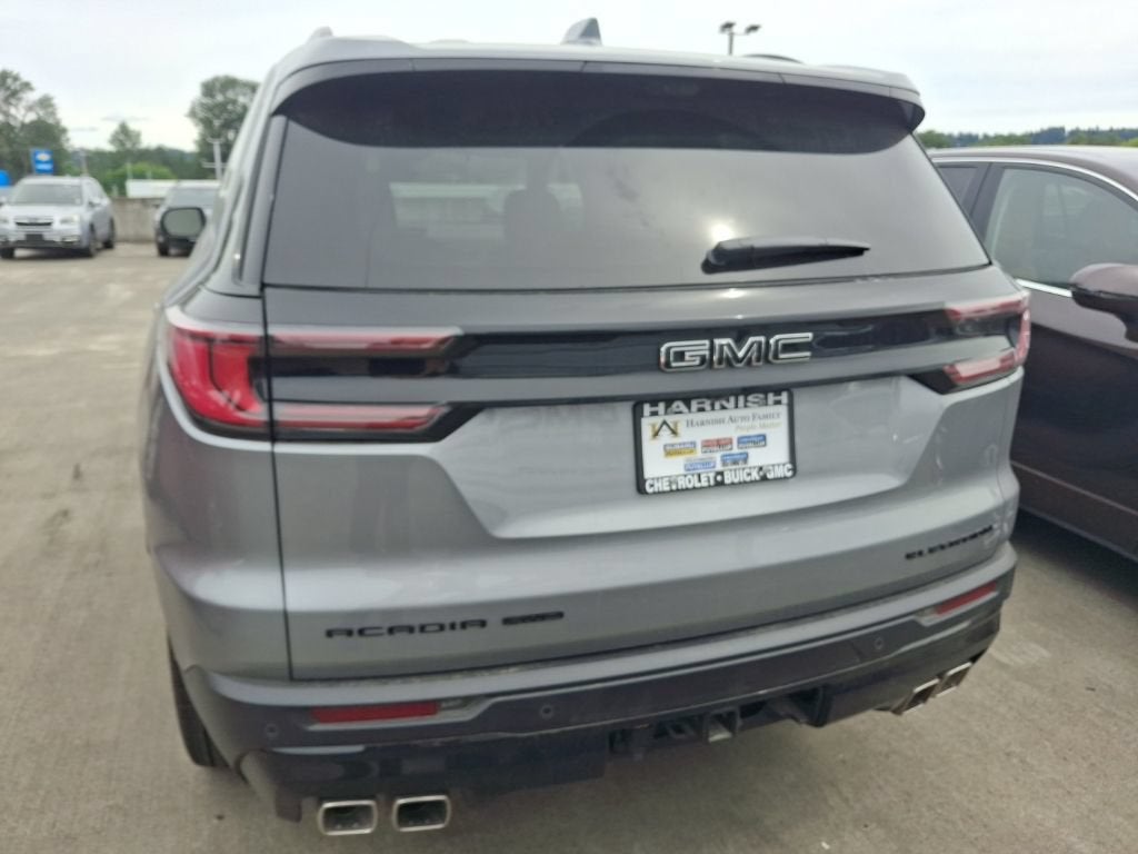 2026 GMC Acadia Elevation