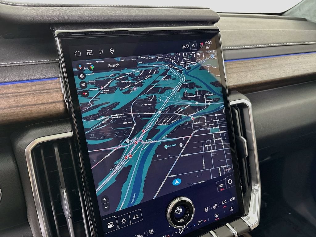 2026 GMC Acadia Denali Ultimate - Photo 13