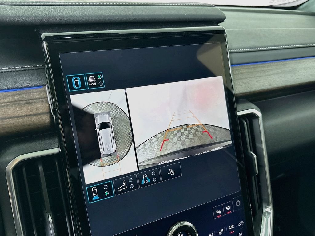 2026 GMC Acadia Denali Ultimate - Photo 14