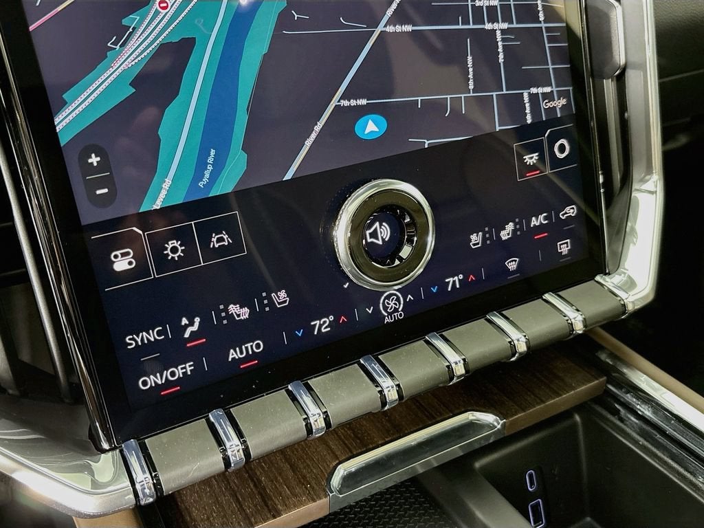 2026 GMC Acadia Denali Ultimate - Photo 16