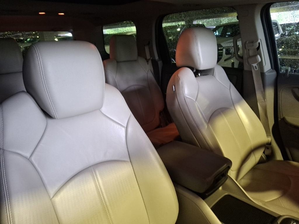 2016 GMC Acadia SLT