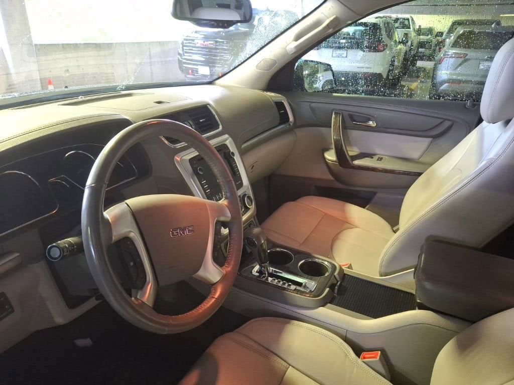 2016 GMC Acadia SLT