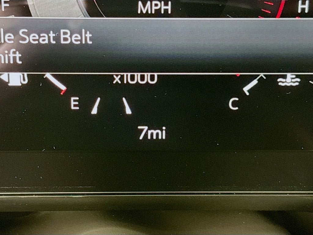 2026 GMC Yukon XL Denali - Photo 12