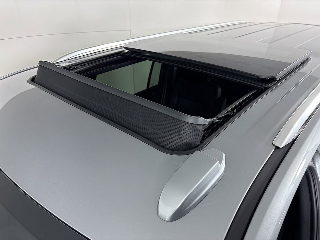 2026 GMC Yukon XL Denali - Photo 22