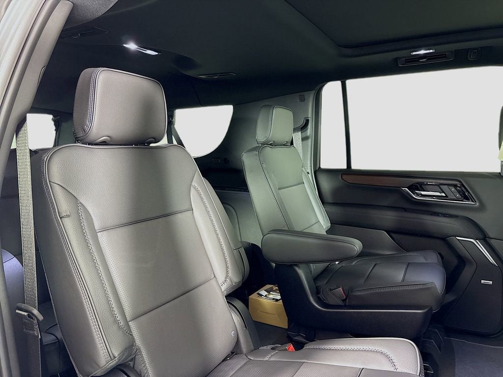 2026 GMC Yukon XL Denali - Photo 30