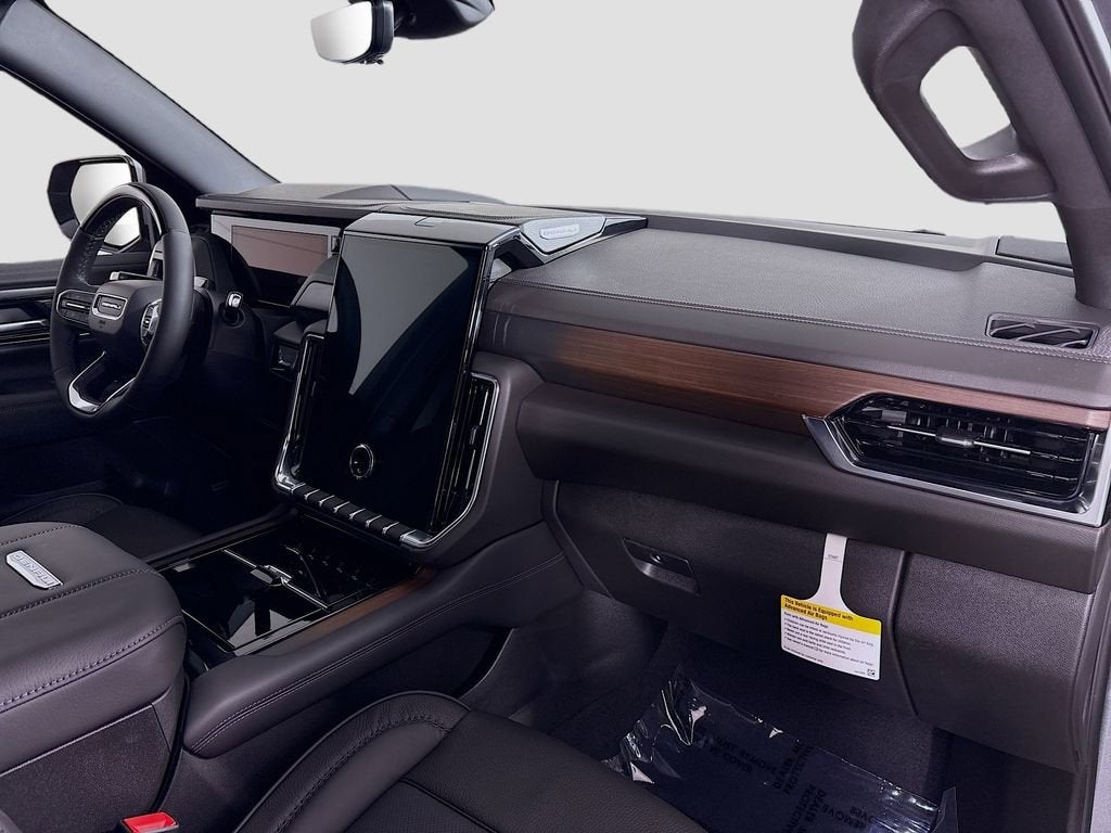 2026 GMC Yukon XL Denali - Photo 32