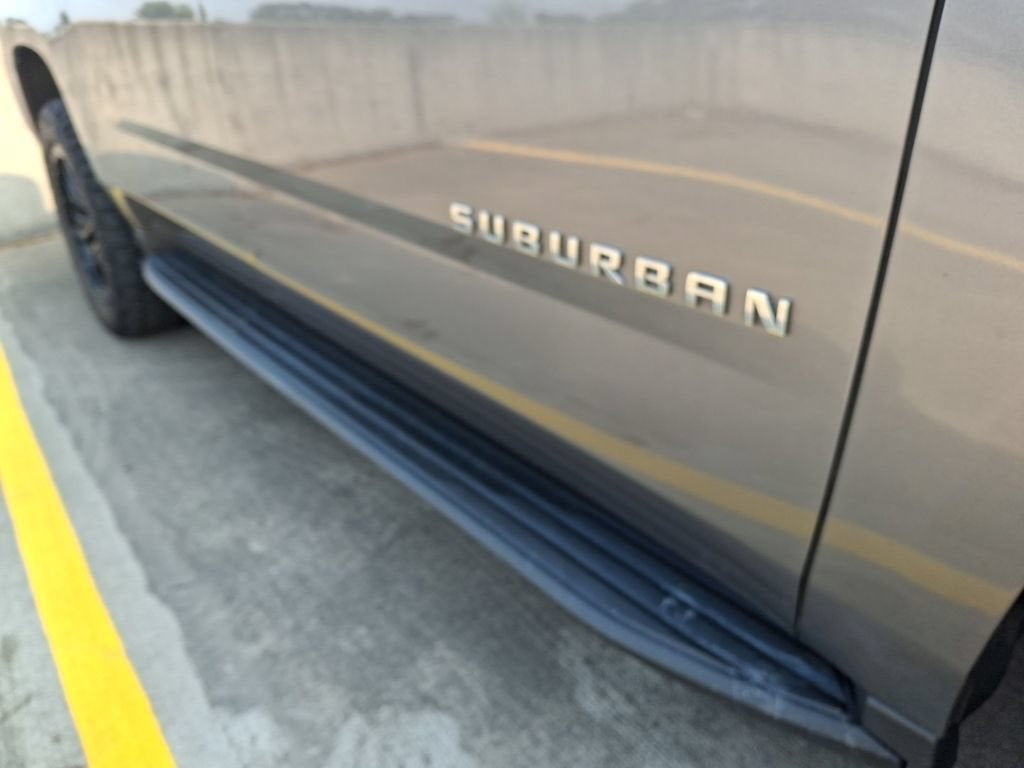 2020 Chevrolet Suburban LT