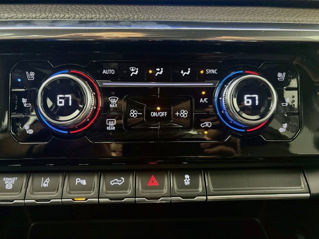 2024 GMC Sierra 3500 HD Denali DRW