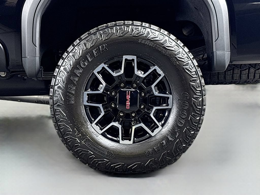 2026 GMC Sierra 2500HD AT4X - Photo 32