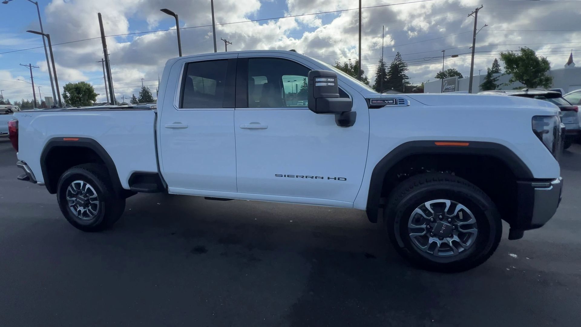 2026 GMC Sierra 2500 HD SLE