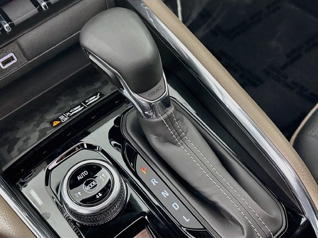 2024 GMC Canyon Denali