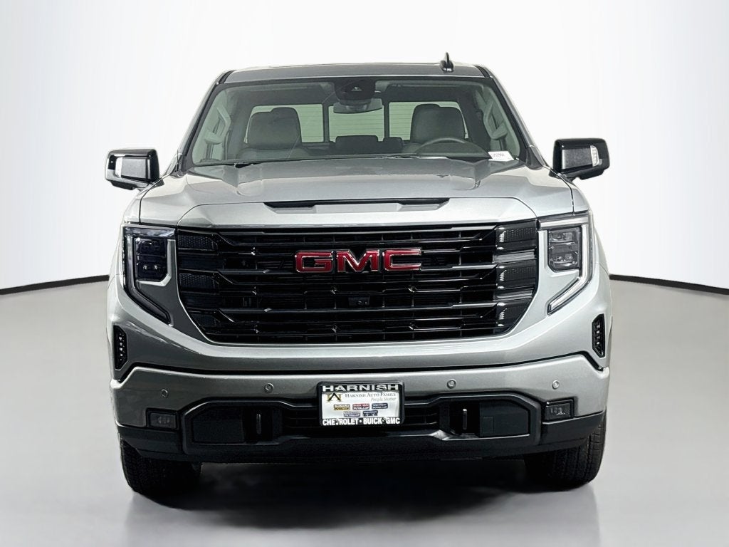 2026 GMC Sierra 1500 Elevation - Photo 2