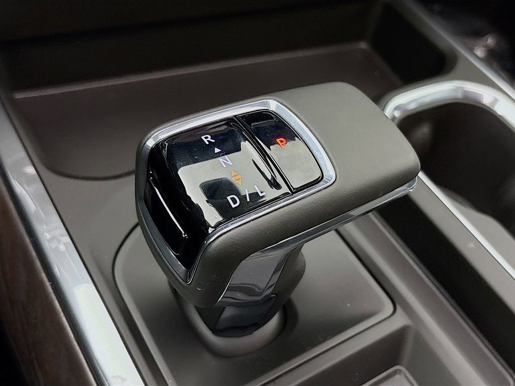 2026 GMC Sierra 1500 SLT - Photo 17
