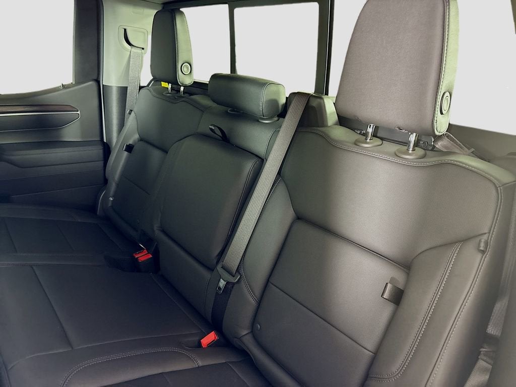 2026 GMC Sierra 1500 SLT - Photo 25