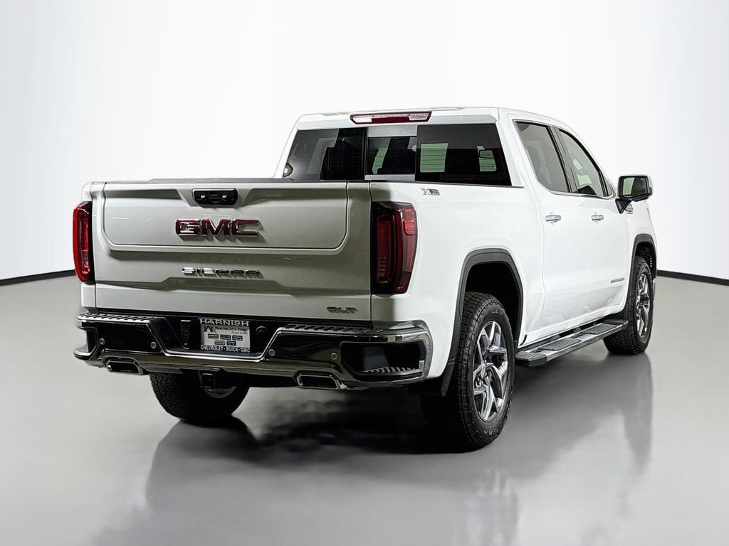 2026 GMC Sierra 1500 SLT - Photo 7