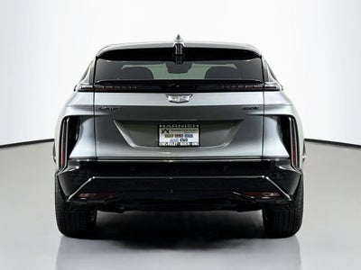 2024 Cadillac LYRIQ Luxury 1