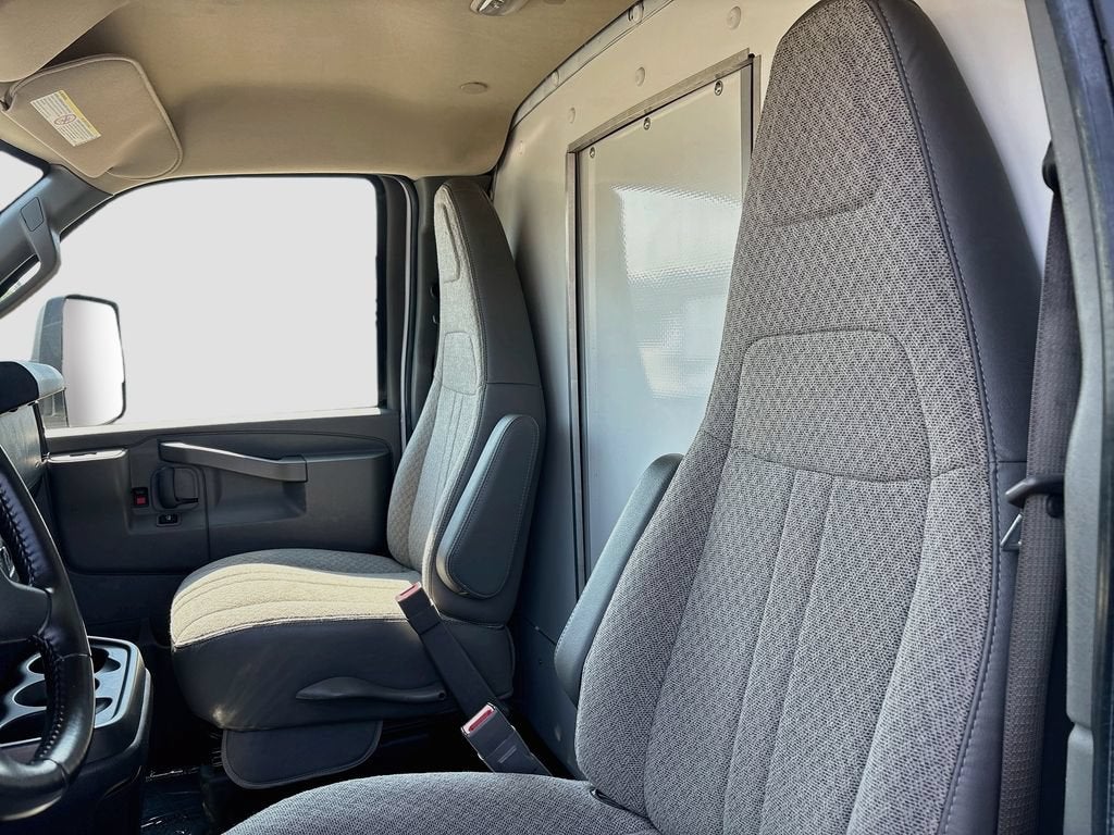 2021 Chevrolet Express Cutaway 3500 Work Van