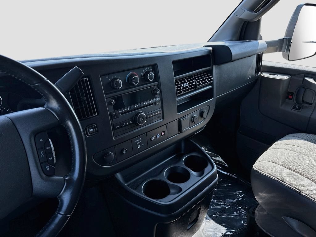 2021 Chevrolet Express Cutaway 3500 Work Van