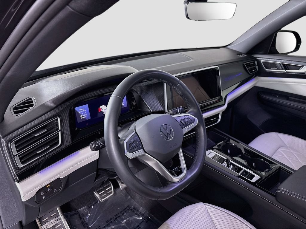 2024 Volkswagen Atlas Cross Sport 2.0T SEL Premium R-Line