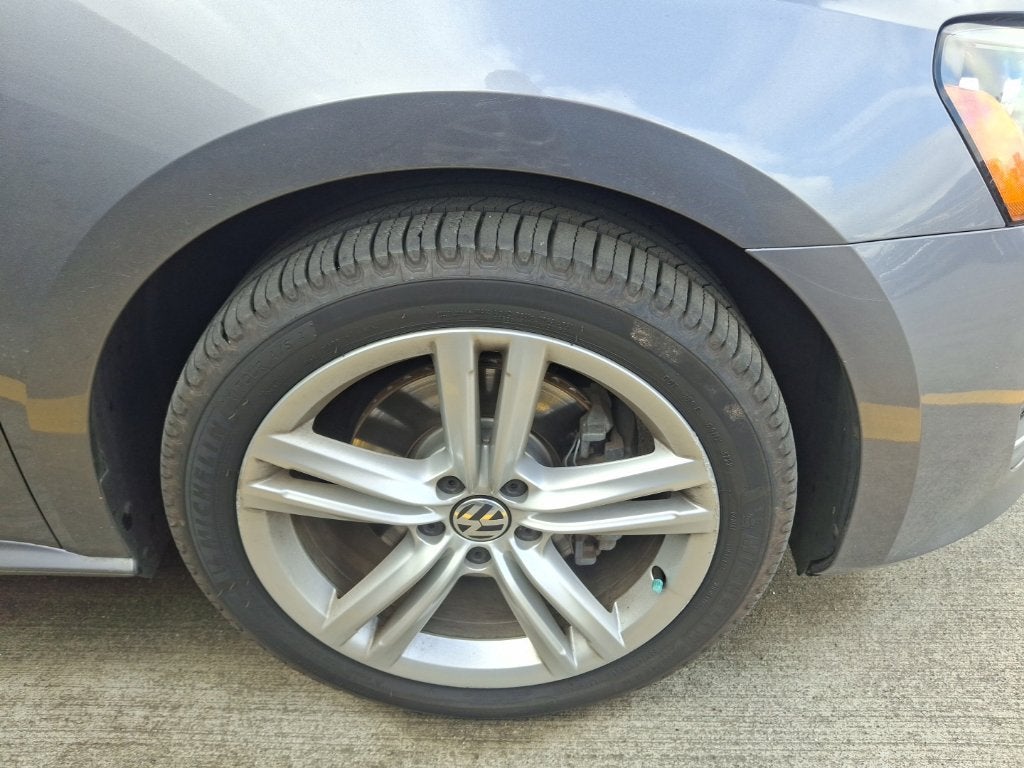 2015 Volkswagen Passat 2.0L TDI SE