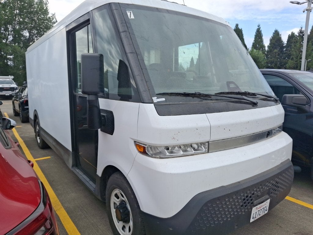 2024 BrightDrop Zevo 600 EJY