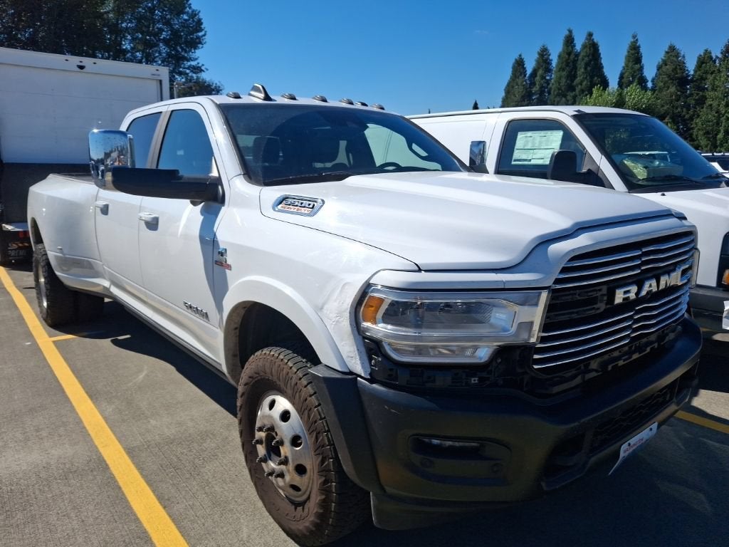 2021 RAM 3500 Laramie Crew Cab 4x4 8' Box