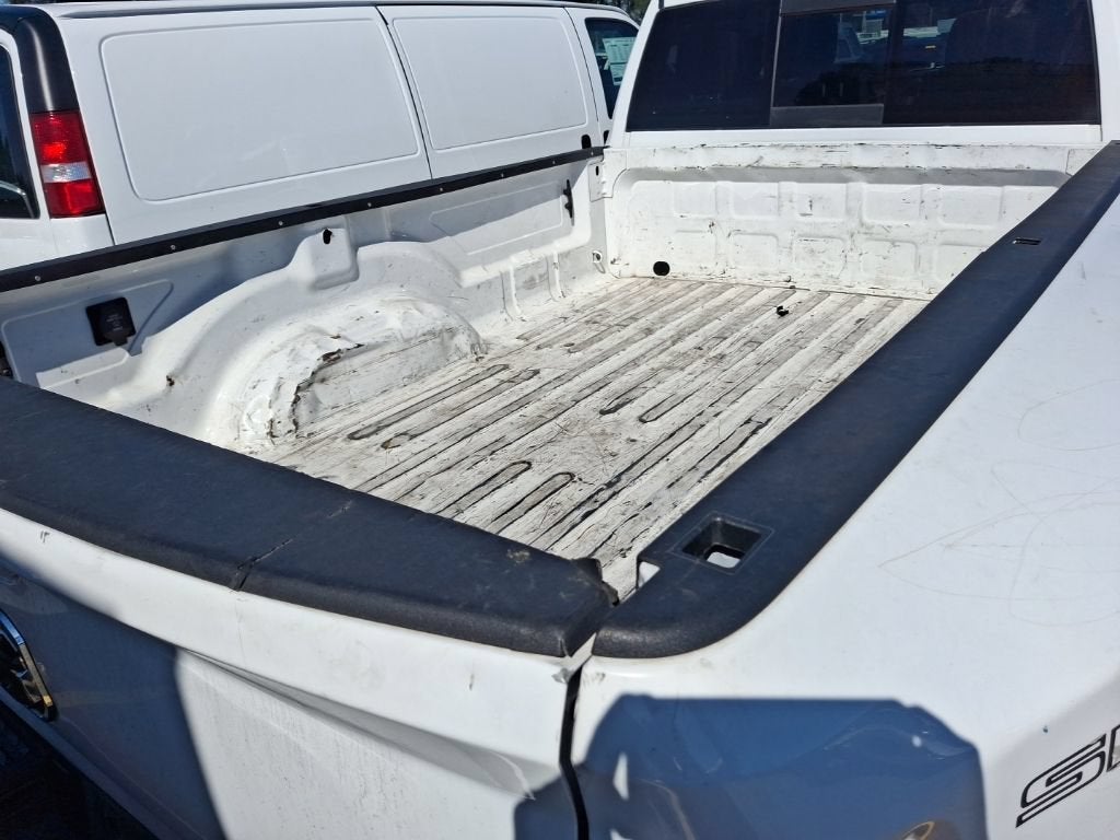 2021 RAM 3500 Laramie Crew Cab 4x4 8' Box