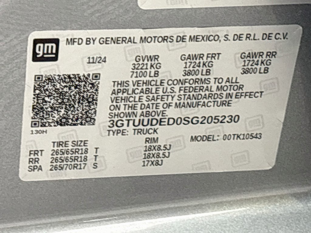 2025 GMC Sierra 1500 SLT