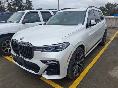 2021 BMW X7 M50i