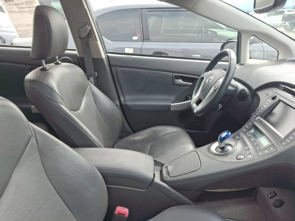 2010 Toyota Prius II