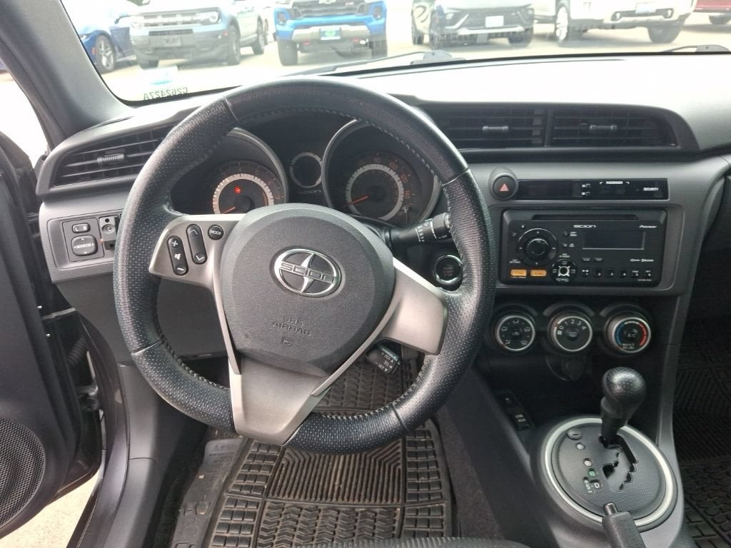 2013 Scion tC 2dr HB Man (Natl)