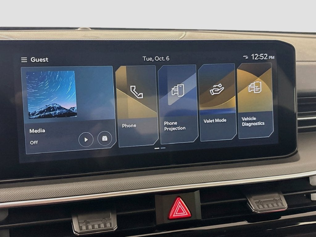 2025 Kia K5 LXS