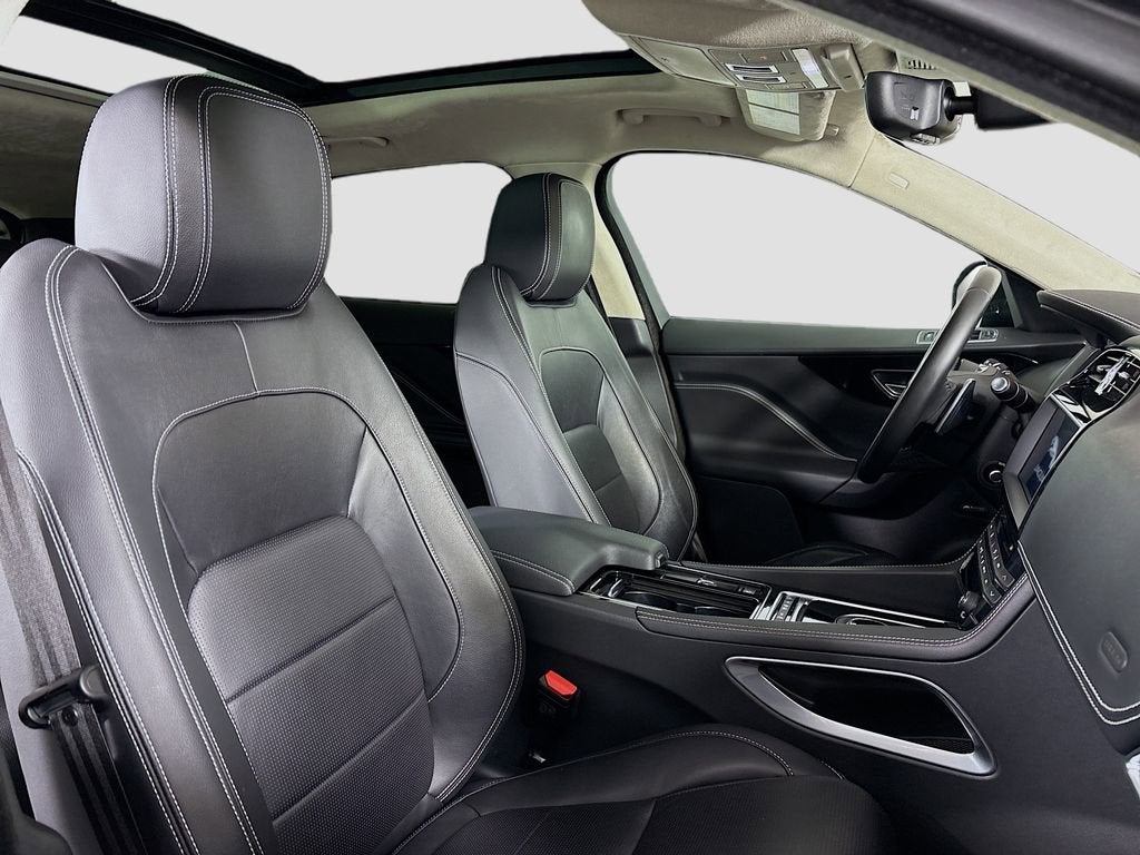 2019 Jaguar F-PACE 20d R-Sport